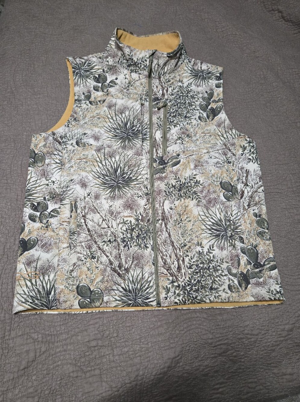 Game Guard Vest Mens Desert Camo Hunting Vest Cactus, 4022 Pinnacle Vest, LG L